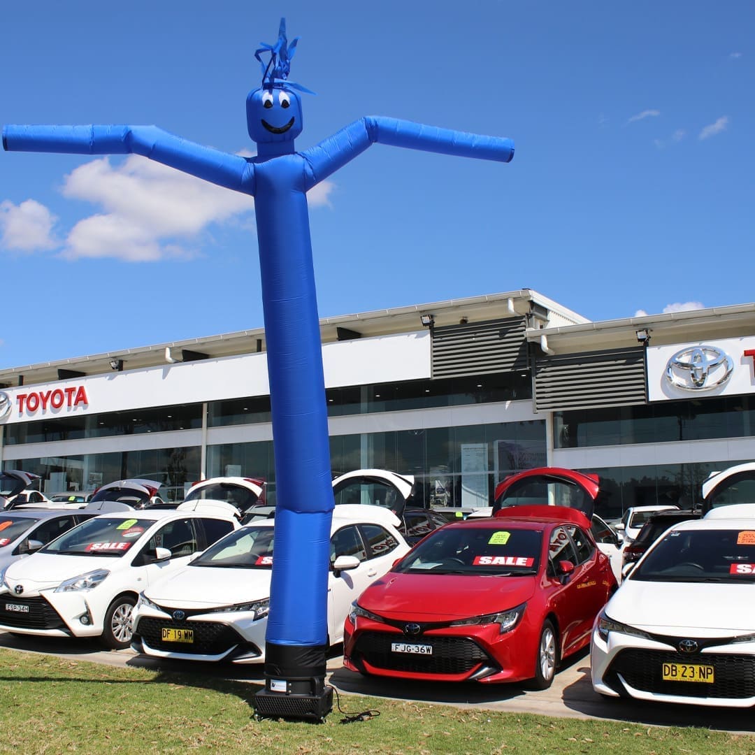112B2 Blue inflatable air dancer advertising Toyota car dealership and promotions